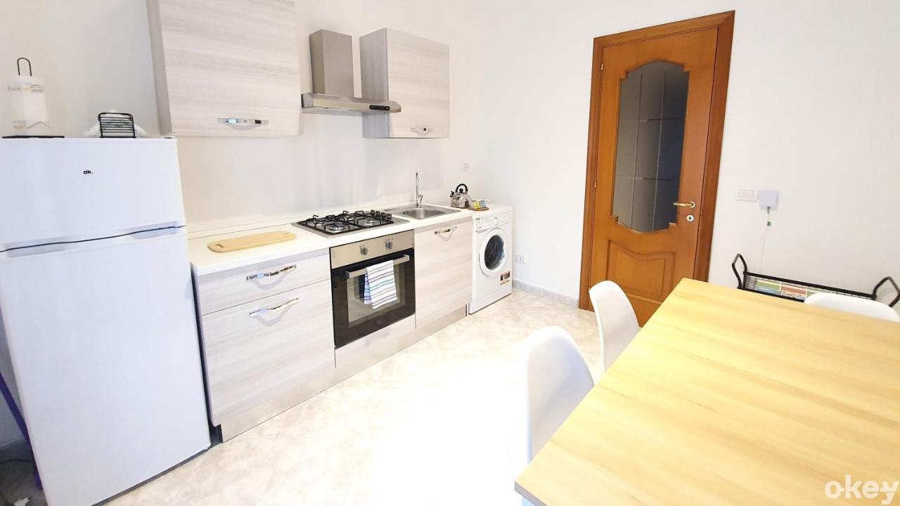 Twin Room Apulia Accommodation - Bari Policlinico Exterior photo